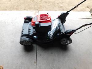 lot 73 image: XP 21 in. 149 cc Vertical Storage Series Engine 3-in-1 Gas FWD Self Propelled Lawn Mower