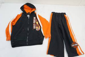 Childs clothing ser