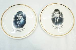 Memorial plates