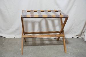 Clothing drying rack