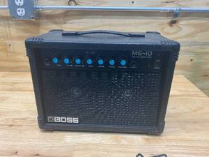 BOSS MG-10 Guitar Amplifier