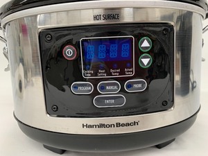 lot 31 image: Keurig & Crockpot
