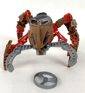 lot 91 image: Vintage Lego Bionicles - Two Visorak (8745 and 8746) and Toa Iruini (8762)