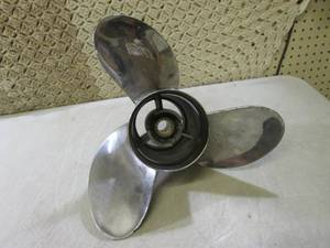 lot 3 image: (FS) Large Stainless Steel Yamaha S...