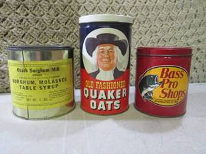 lot 13 image: (F-0) Vintage Cans...