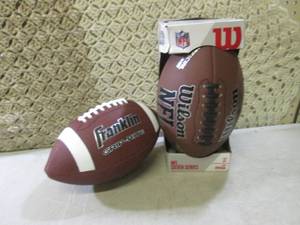 lot 15 image: (EW4) 2 New Footballs Wilson Frankl...