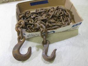 lot 49 image: (F-1) 15 ft Log Chain 38...