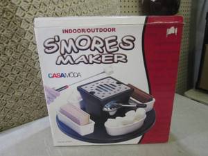lot 57 image: (F-0) IndoorOutdoor Smores Maker ...