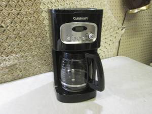 lot 74 image: (FS) Cuisinart 12-Cup Coffee Maker ...