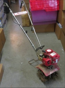 lot 154 image: (FS) Mantis Tiller Untested Turns O...