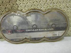 lot 168 image: (RMDR) 3-Pack 7 14 Circular Saw B...