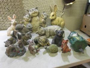 lot 172 image: (RM5) Assortment of Animals YardGa...