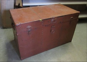 lot 223 image: (CS) Vintage Trunk Wood with Metal ...