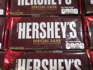 lot 236 image: (B-3) 12 XL Hersheys Special Dark C...