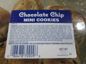 lot 252 image: (B-1) 4 Containers Chocolate Chip M...