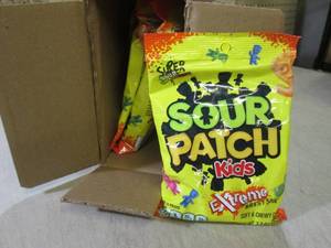 lot 262 image: (B-1) Case of 12 Bags Sour Patch Ki...