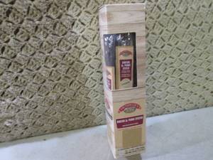 lot 275 image: (C-3) Box of 16 Bacon & Pork Snack ...