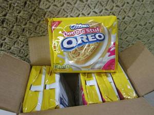 lot 283 image: (B-1) Case of 6 Packs of Golden Dou...