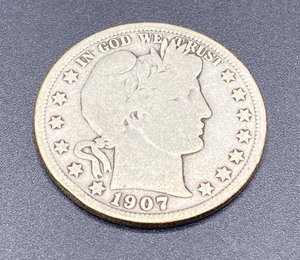 lot 50 image: 1907 Barber Half Dollar