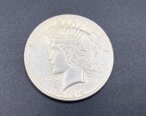 lot 6 image: 1922 Peace Silver Dollar