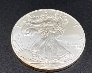 lot 12 image: 2017 American Silver Eagle Coin