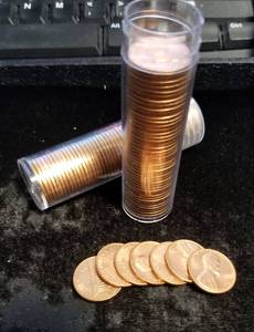 lot 37 image: 2 ROLLS 1959-D BU-RED US CENTS (100 COINS TOTAL)