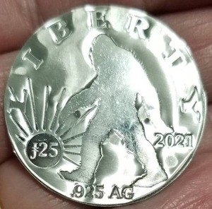 lot 49 image: 2 STERLING SILVER COINS 2021 STATE OF JEFFERSON & SMALL FOREST (ROUGHLY 12 TROY OZ PURE SILVER)