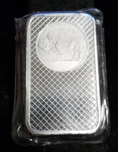 lot 21-A image: 5 TROY OZ. .999 FINE SILVER BAR INDIAN BUFFALO DESIGN SEALED