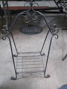 lot 11 image: Wraught Iron Fold-up Plant Stand. P...