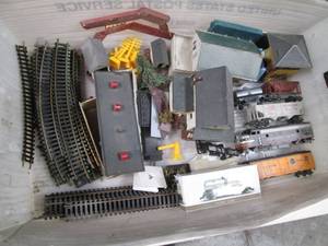lot 27 image: Vintage Railroad Train and Track Se...