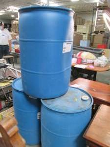 lot 51 image: Lot of 3 Blue Heavy Duty Plastic Ba...