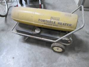 lot 54 image: Vintage Sears Portable 85K BTU Jobs...