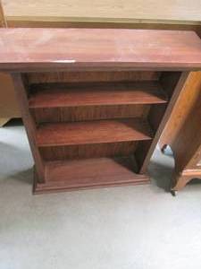 lot 63 image: Nice Looking 3 tier Floor or Wall D...