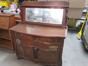 lot 66 image: Heavy Duty Vintage Wood Buffet Cabi...