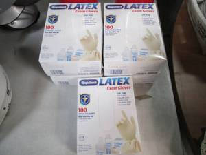 lot 89 image: 5 Boxes of Latex Exam Gloves. One S...