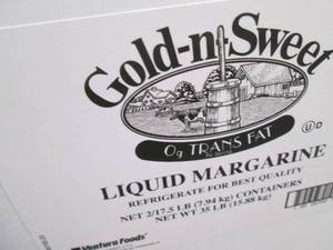 lot 157 image: 2-17.5 Pound jugs of Gold N Sweet L...