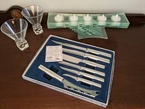 lot 52 image: Rada Cutlery Knife Set, Martini Glasses, Candle Holder
