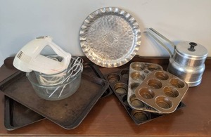 lot 68 image: Mixmaster, Baking Trays, Double Broiler, etc.