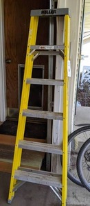 lot 112 image: Keller 6 Ft. Fiberglass Ladder