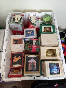 lot 268 image: Box of Hallmark Christmas Ornaments