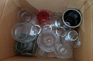 lot 216 image: Asorted Glass Vases