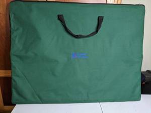 lot 235 image: PetMate Portable Pet Home w Carrying Case