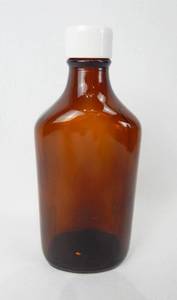 lot 103 image: Set of 4 Vintage 8 Ounce Graduated Amber Glass Ovals