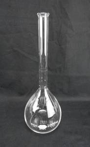 lot 126 image: 1000 ML Kimax Volumetric Flask
