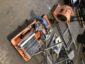 lot 38 image: Lot of Ridgid Tile saw and and  Hand tools Customer Returns See Pictures