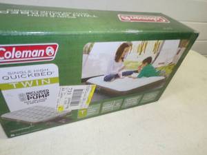 Twin Air Bed with pump