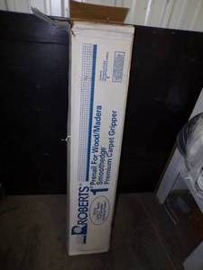Box of Premium Carpet Tack Strips