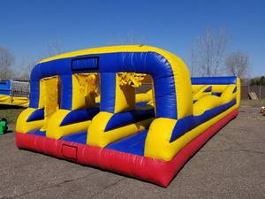lot 318 image: 17 X 30 - 3 Lane Bungee Run.