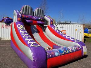 lot 319 image: 15 X 15 X 13 - 2 Person Free Thow Hoop Shot Basketball Game