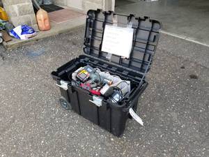 lot 325 image: 10 Player Steridan Eclipse 400  laser tag guns with programming controler